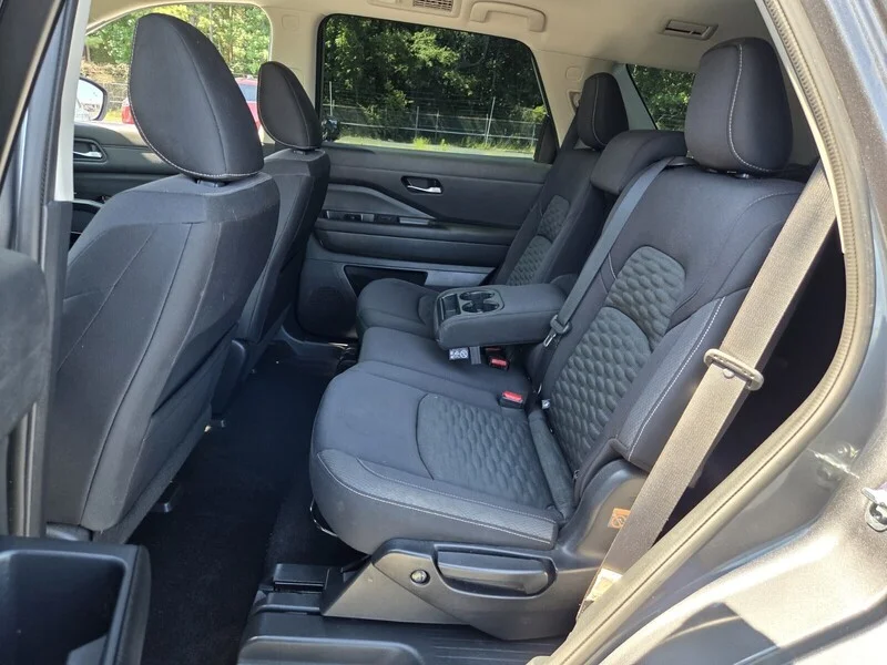 Used 2022 Gun Metallic NISSAN S image 10