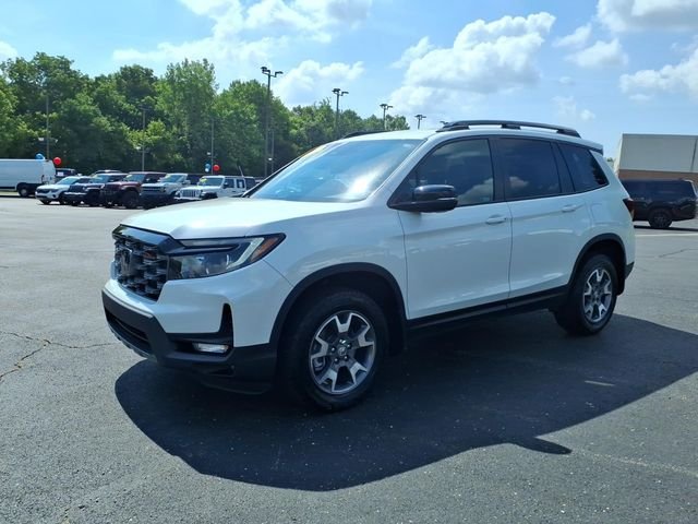 Used 2022 Platinum White Pearl Honda TrailSport image 3