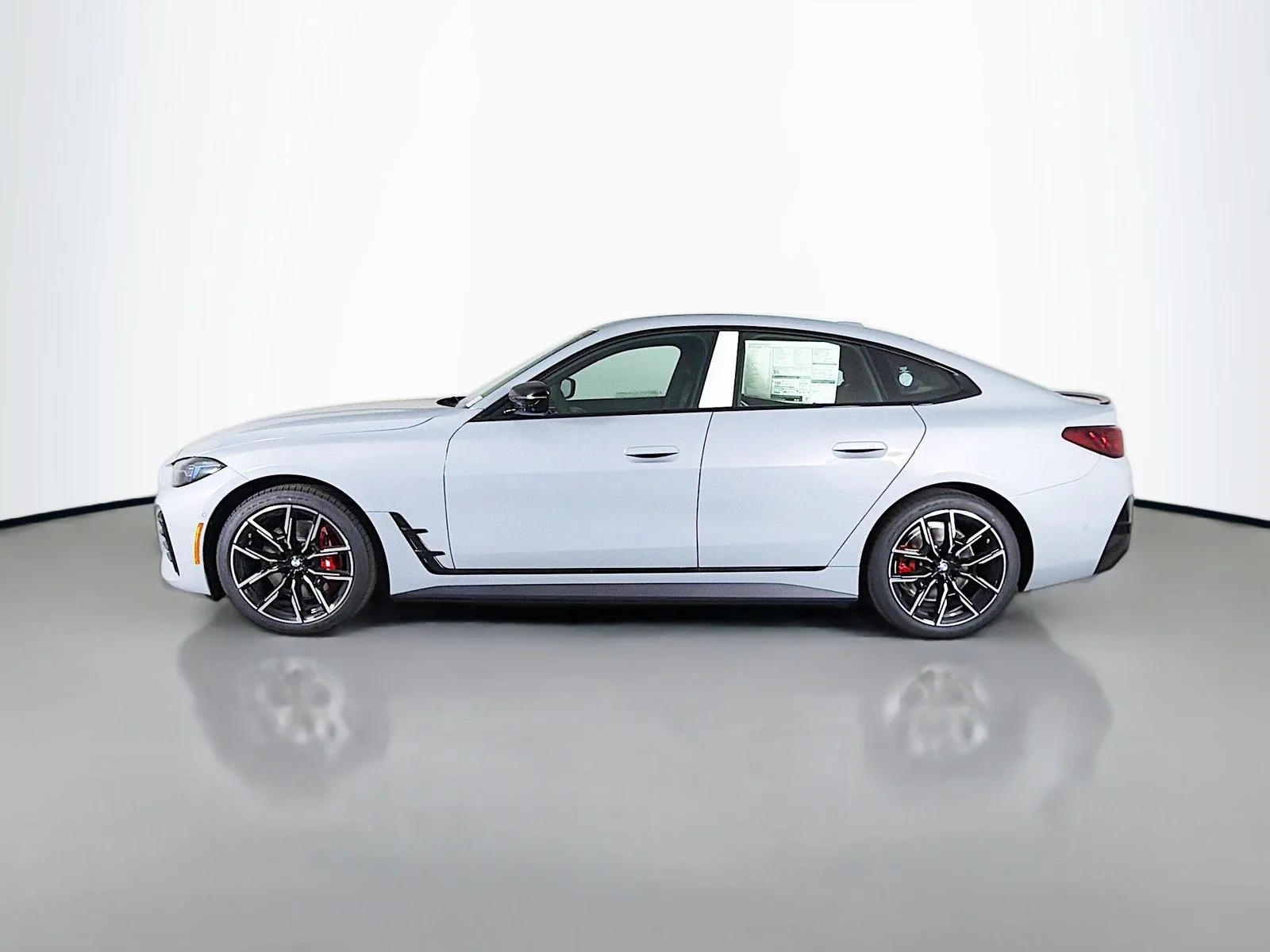 New 2026 Brooklyn Grey Metallic BMW eDrive40 image 4