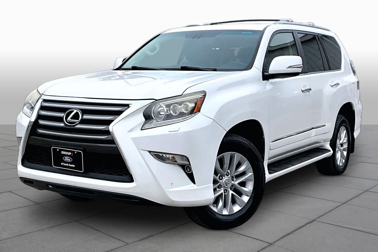 Used 2015 Starfire Pearl Lexus  image 34
