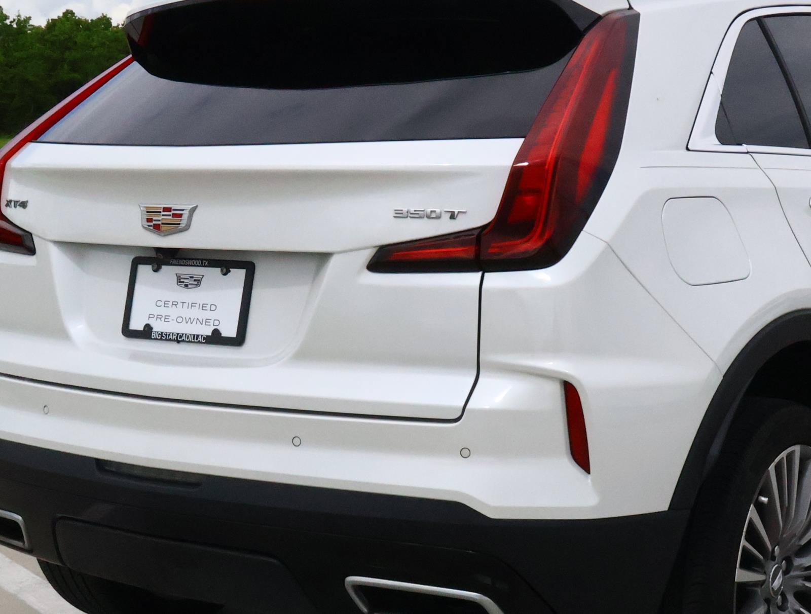 Certified Used 2024 Crystal White Tricoat Cadillac Premium Luxury image 10