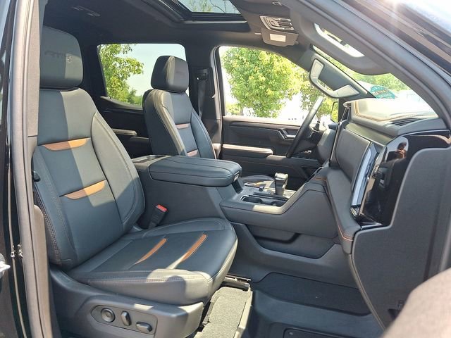 Used 2025 Onyx Black GMC AT4 image 34