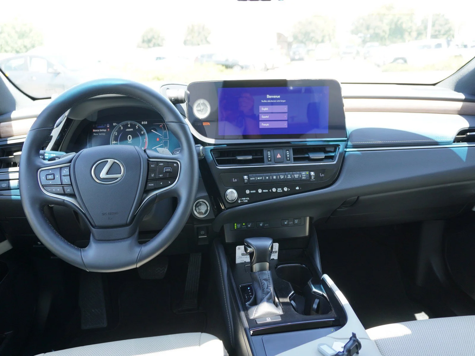 Used 2024 White Pearl Lexus ES 350 image 2