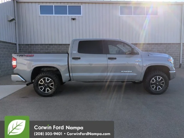 Used 2018 Magnetic Gray Metallic Toyota  image 2