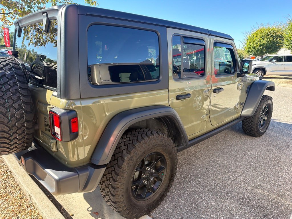 Used 2025 Green Jeep Willys image 3