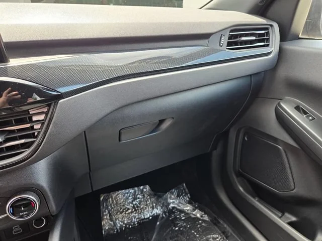 2025 Ford Escape ST-Line - Photo 25