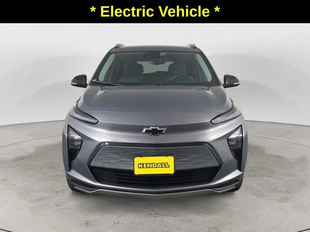 Used 2023 Chevrolet Bolt EUV LT with VIN 1G1FY6S07P4126564 for sale in Eugene, OR