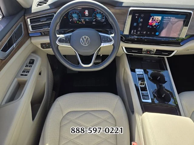 Certified Used 2024 Pure White Volkswagen 2.0T SE W/TECHNOLOGY image 13
