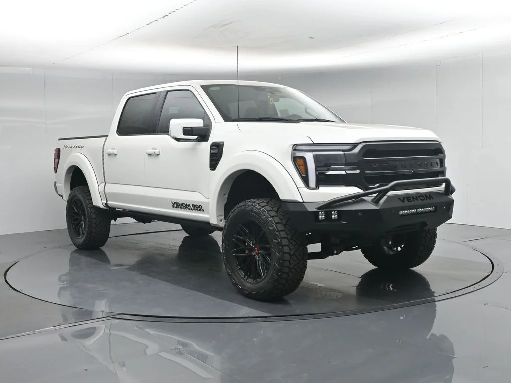 New 2026 Star White Metallic Tri-Coat Ford Lariat image 60