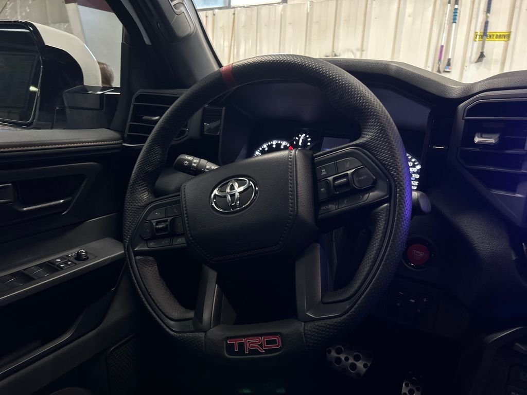 Used 2025 White Toyota SR5 image 19