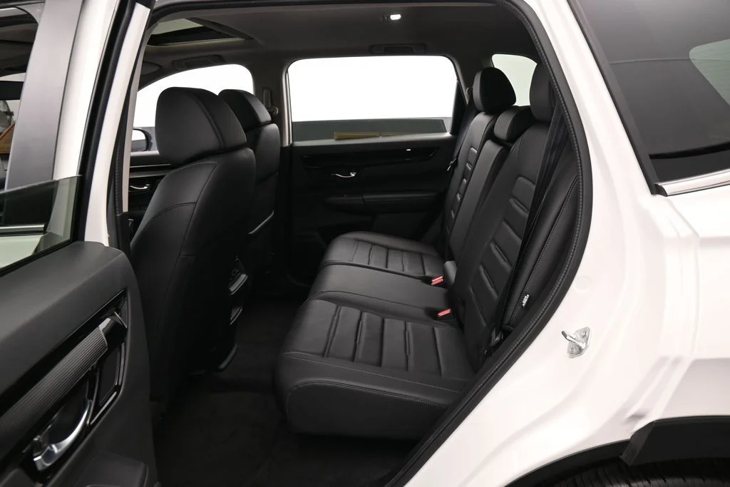 Used 2026 White Honda EX-L image 31