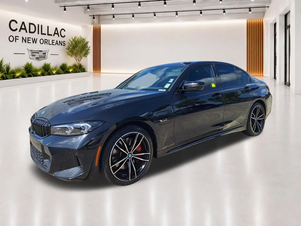 Used 2023 Black BMW 330e iPerformance image 8
