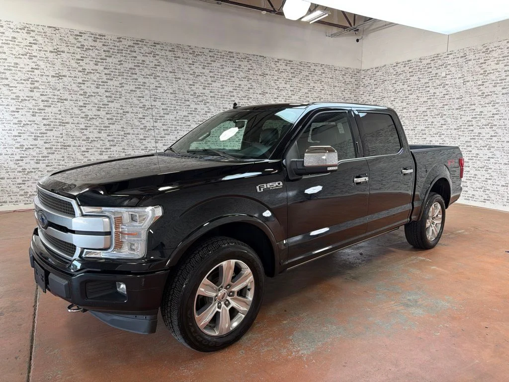 Used 2018 Shadow Black Ford Platinum image 3