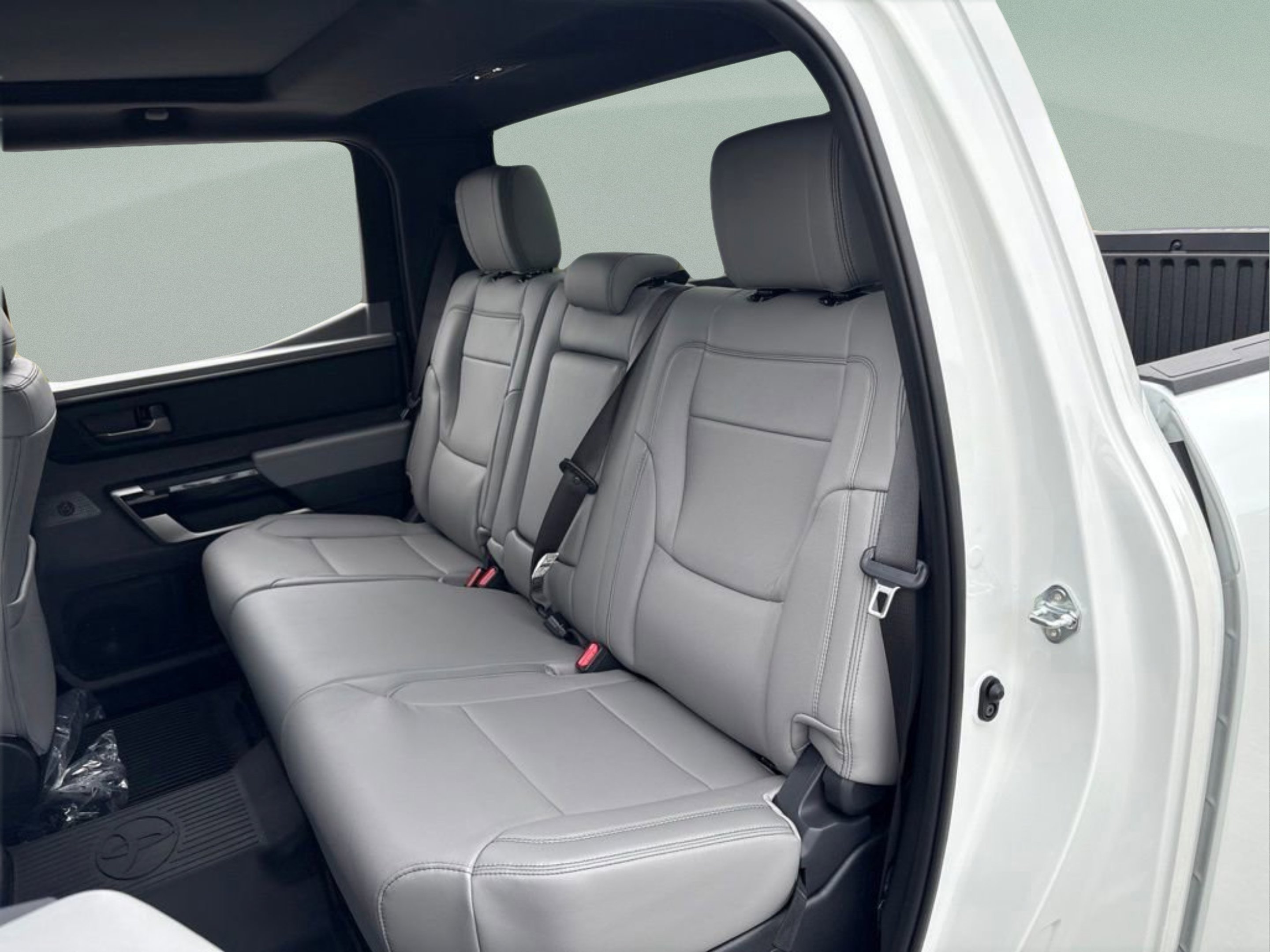 2026 Toyota Tundra Limited - Photo 30