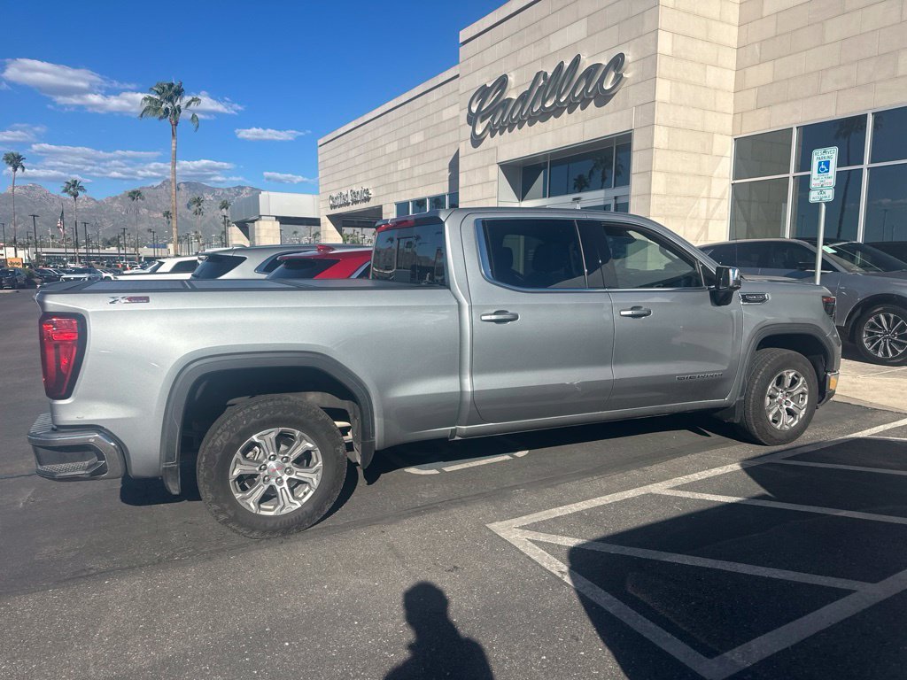 Used 2024 Silver GMC SLE image 5