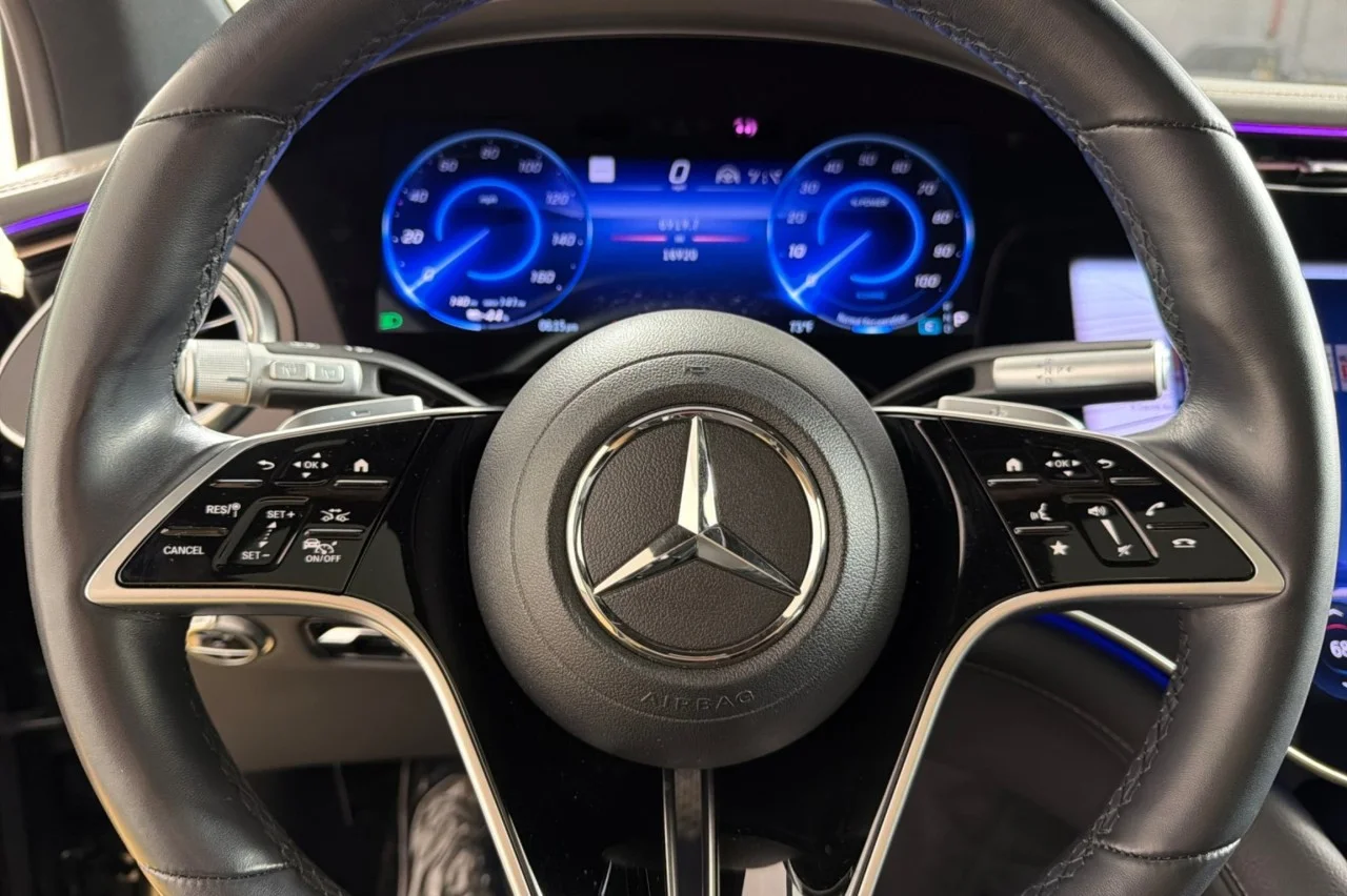 Certified Used 2024 Black Mercedes-Benz EQS 450 image 21