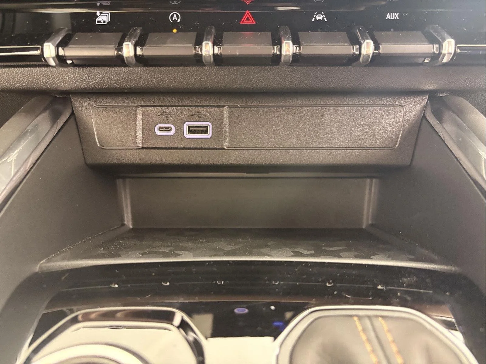 2026 GMC Canyon AT4 - Photo 37