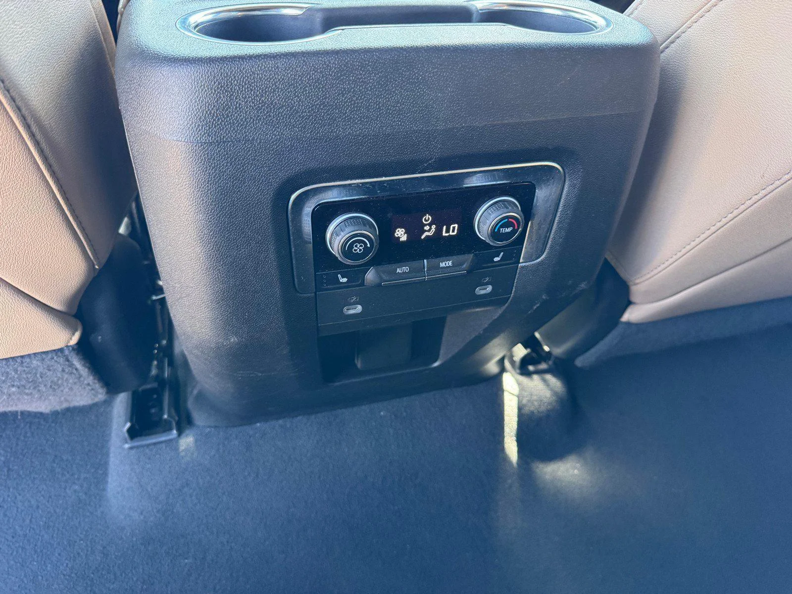 Used 2024 Dark Ash Metallic Chevrolet Premier image 18