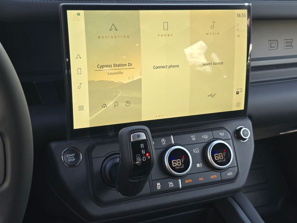 New 2026 Santorini Black Land Rover X-Dynamic SE image 24