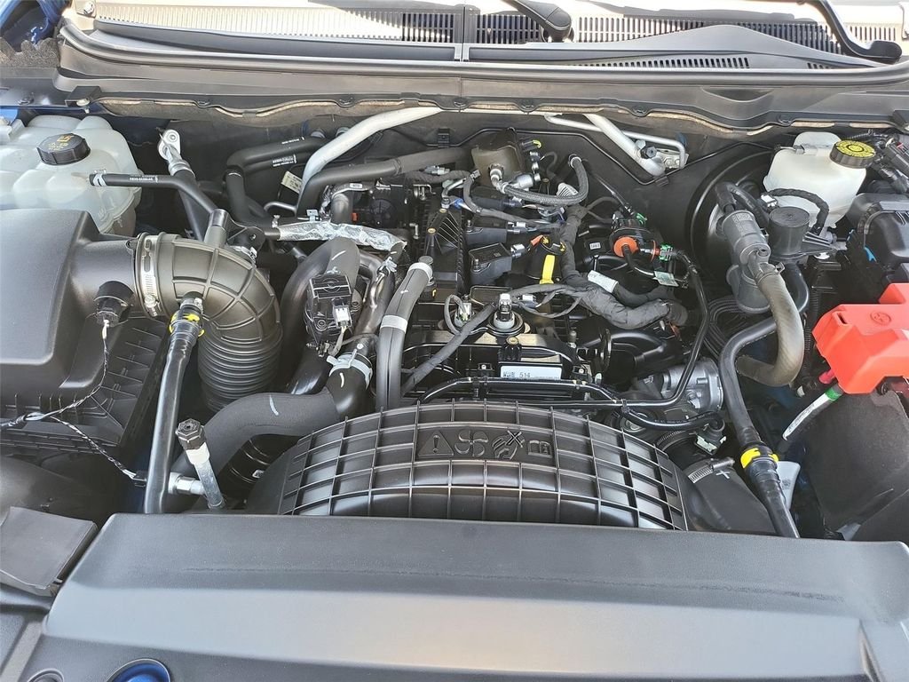 Used 2020 Blue Ford XL image 20