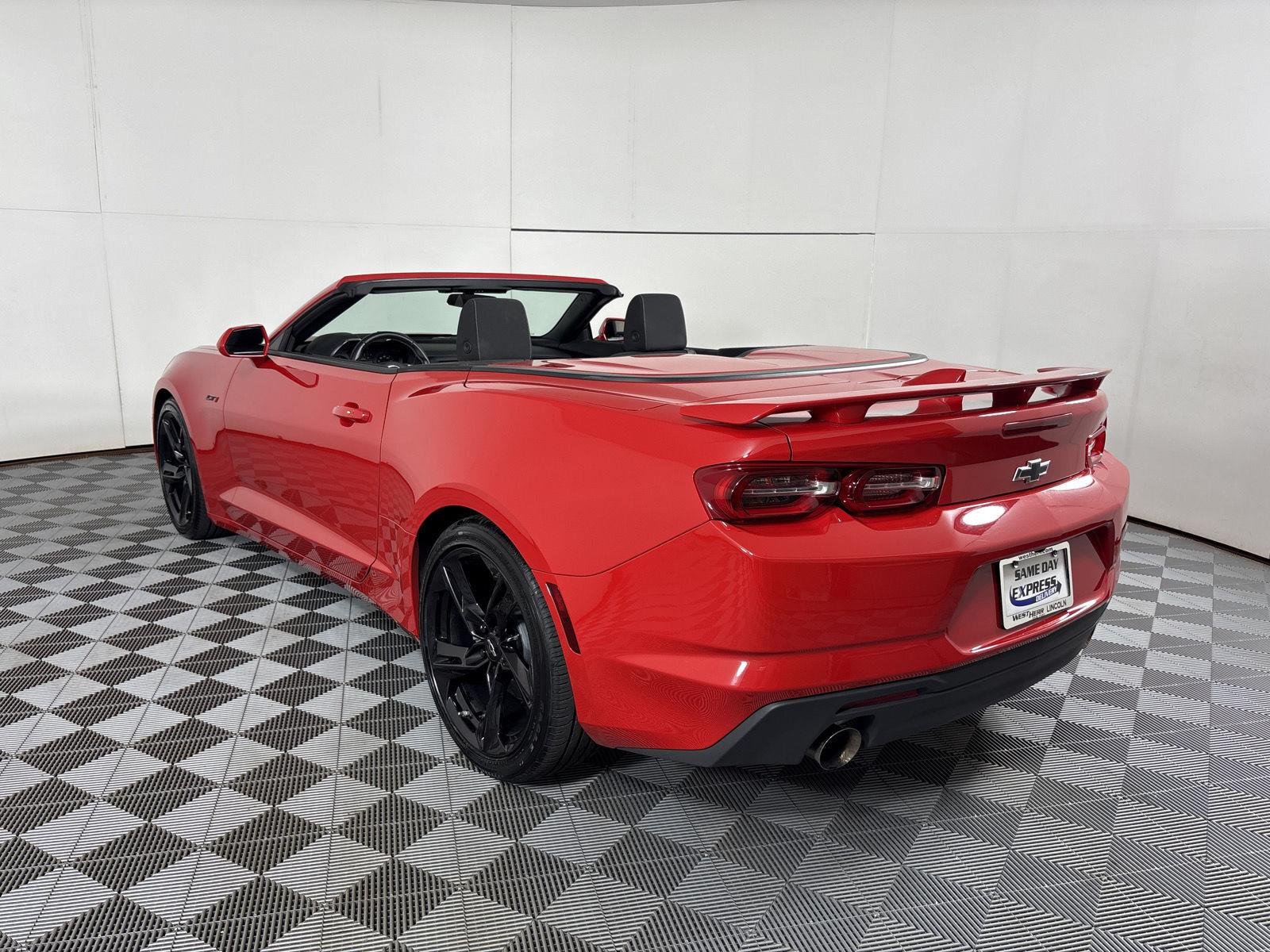 Used 2023 Red Hot Chevrolet LT1 image 21