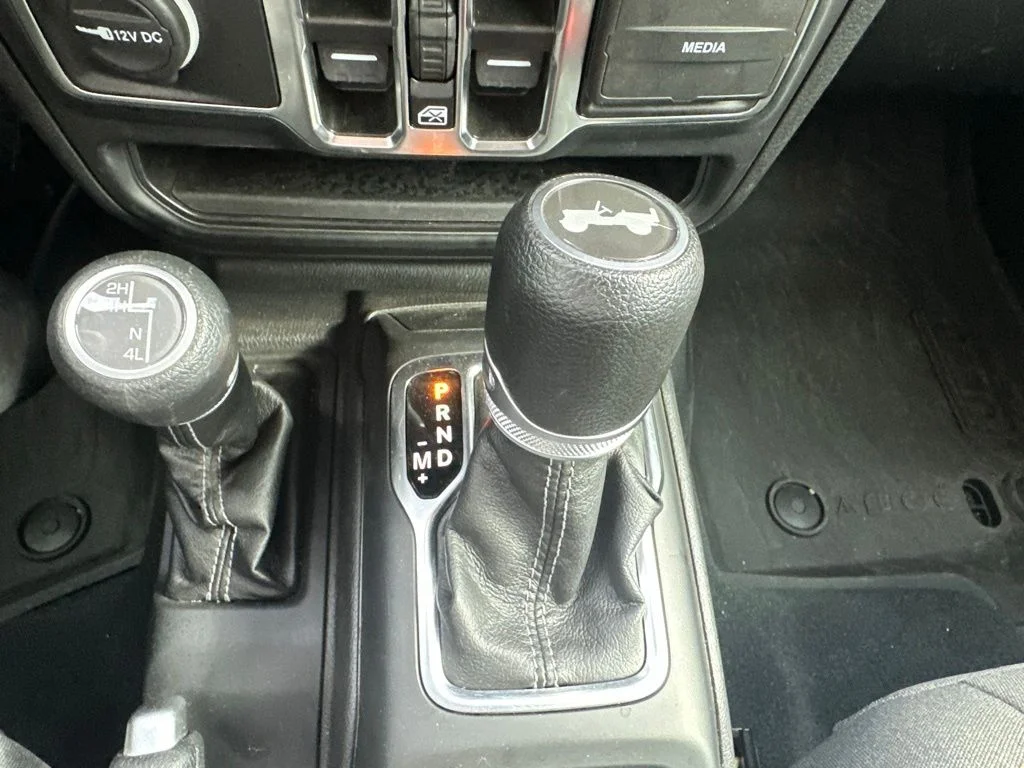 Used 2024 Gray Jeep Sport S image 20