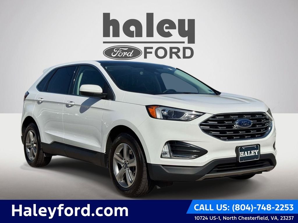 Used 2022 White Ford SEL image 1