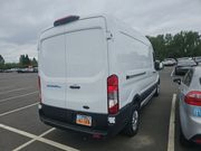 Used 2023 Ford E-Transit Cargo Van Base with VIN 1FTBW9CK0PKA17601 for sale in Grand Coulee, WA