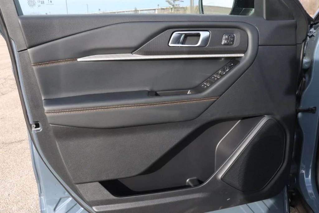 New 2026 Vapor Blue Metallic Ford Tremor® image 38
