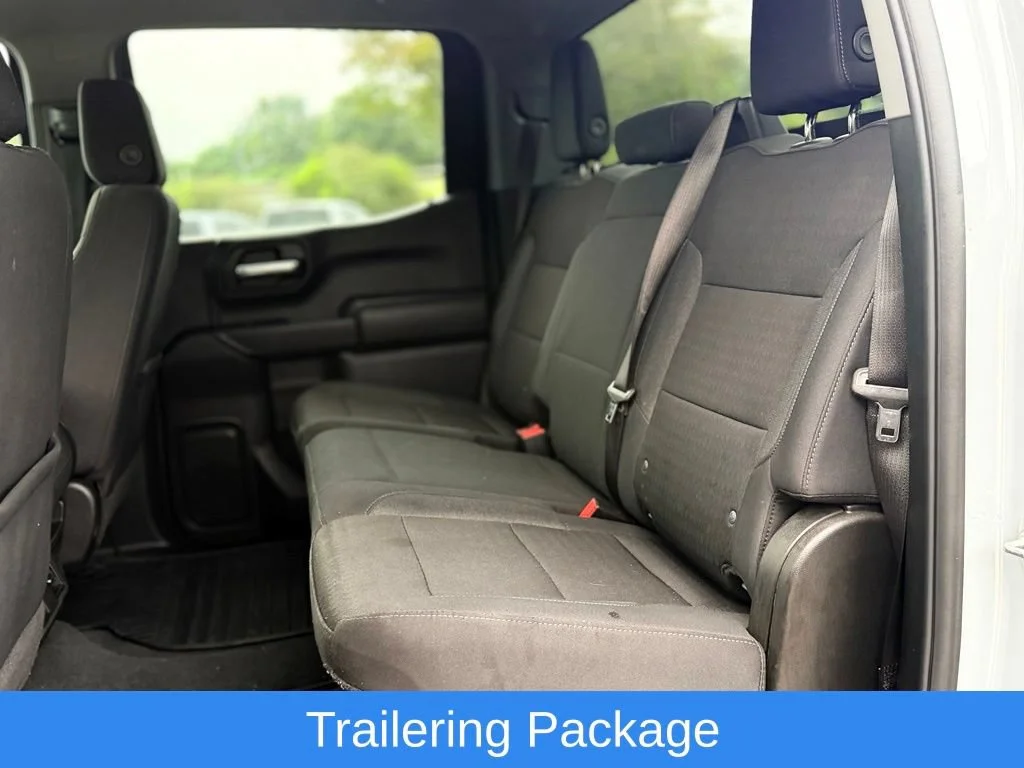 Used 2025 Slate Gray Metallic Chevrolet Custom image 17