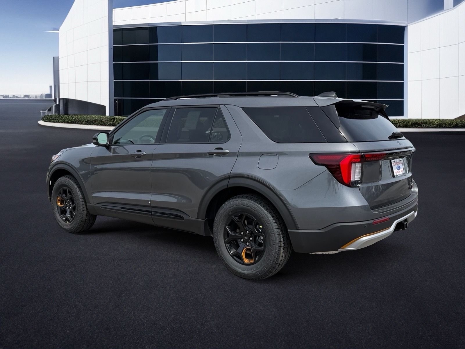 New 2026 Carbonized Gray Metallic Ford Tremor® image 7