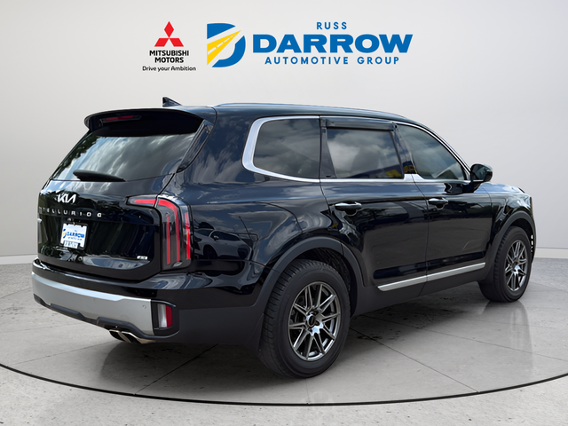 Used 2023 Gray Kia SX image 5