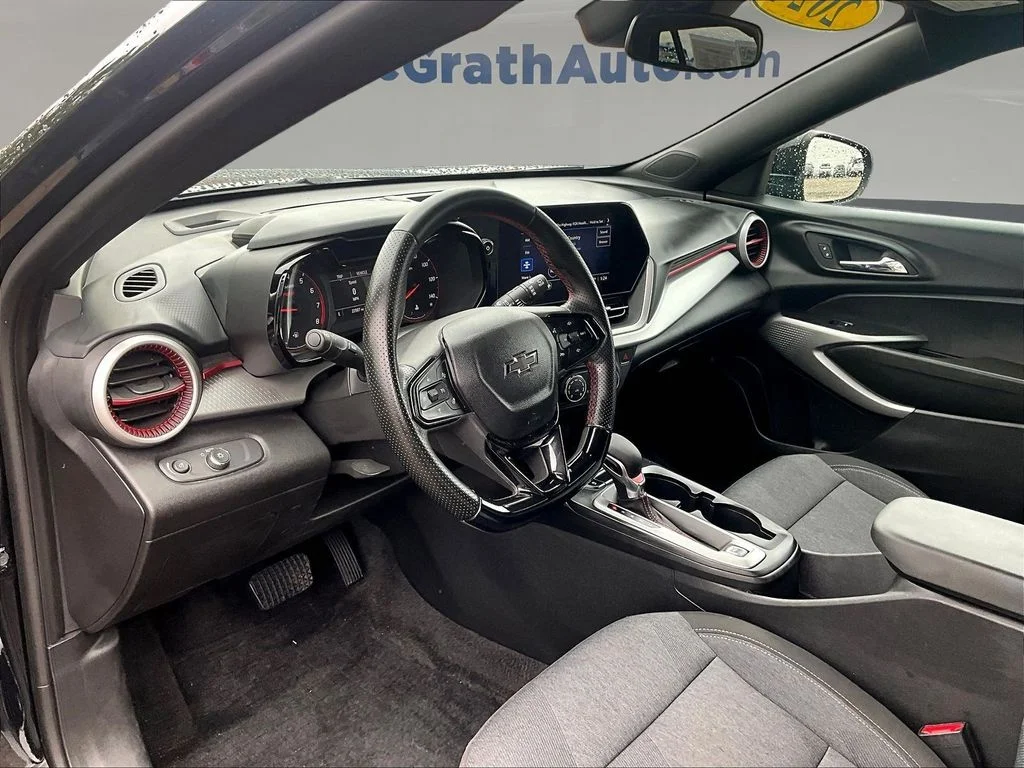 Used 2024 Black Chevrolet 1RS image 19