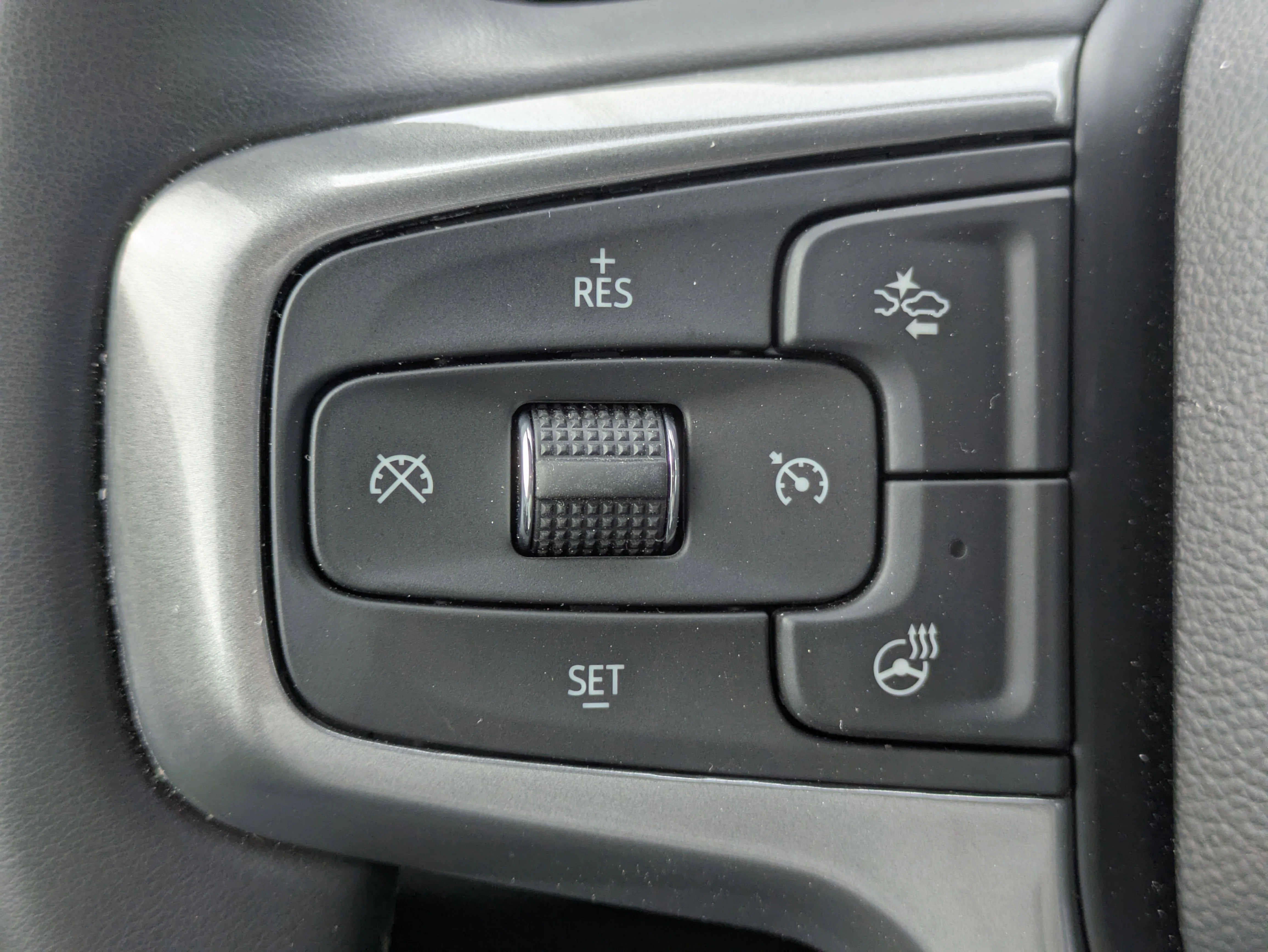 Used 2024 Summit White Chevrolet Z71 w/Luxury Pkg, Leather Quad Buckets, Panoramic Moonroof, & 3rd Row Seat image 27