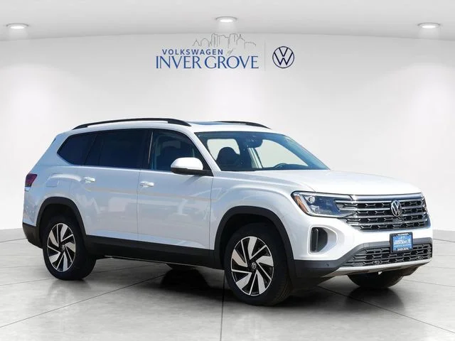 New 2026 White/off-white Volkswagen 2.0T SE w/Technology image 1