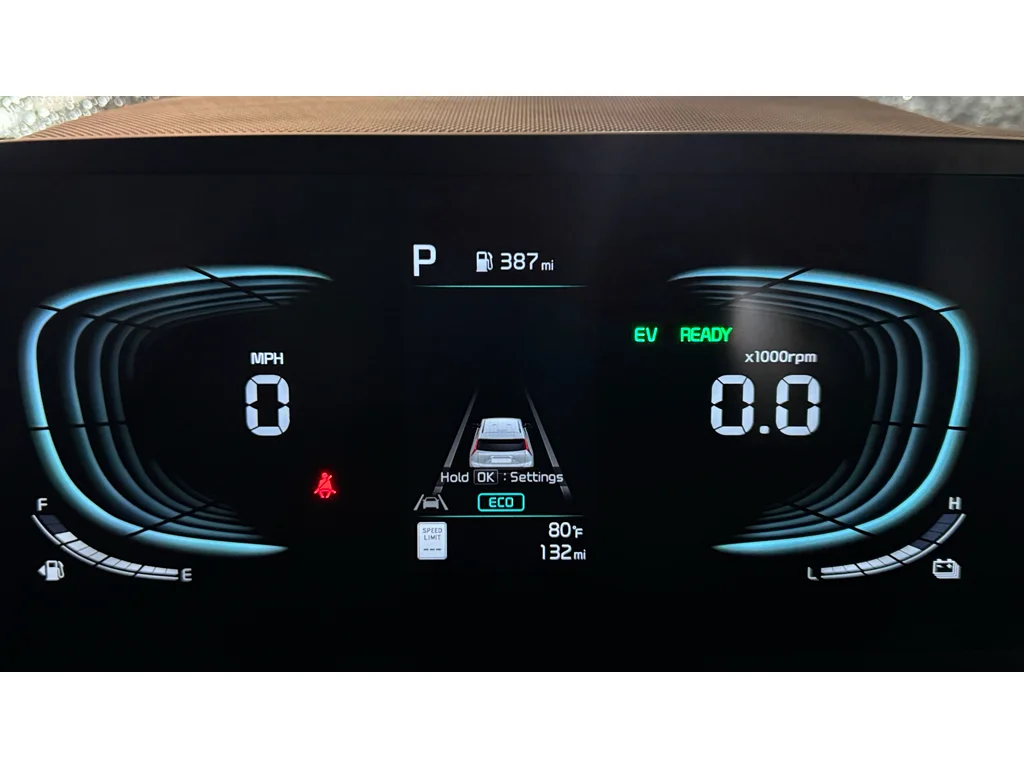 New 2026 Blk Kia LX image 14