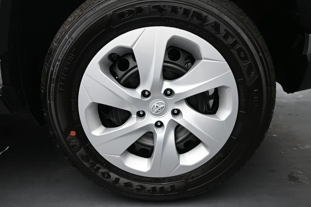 Used 2025 Silver Toyota LE image 15