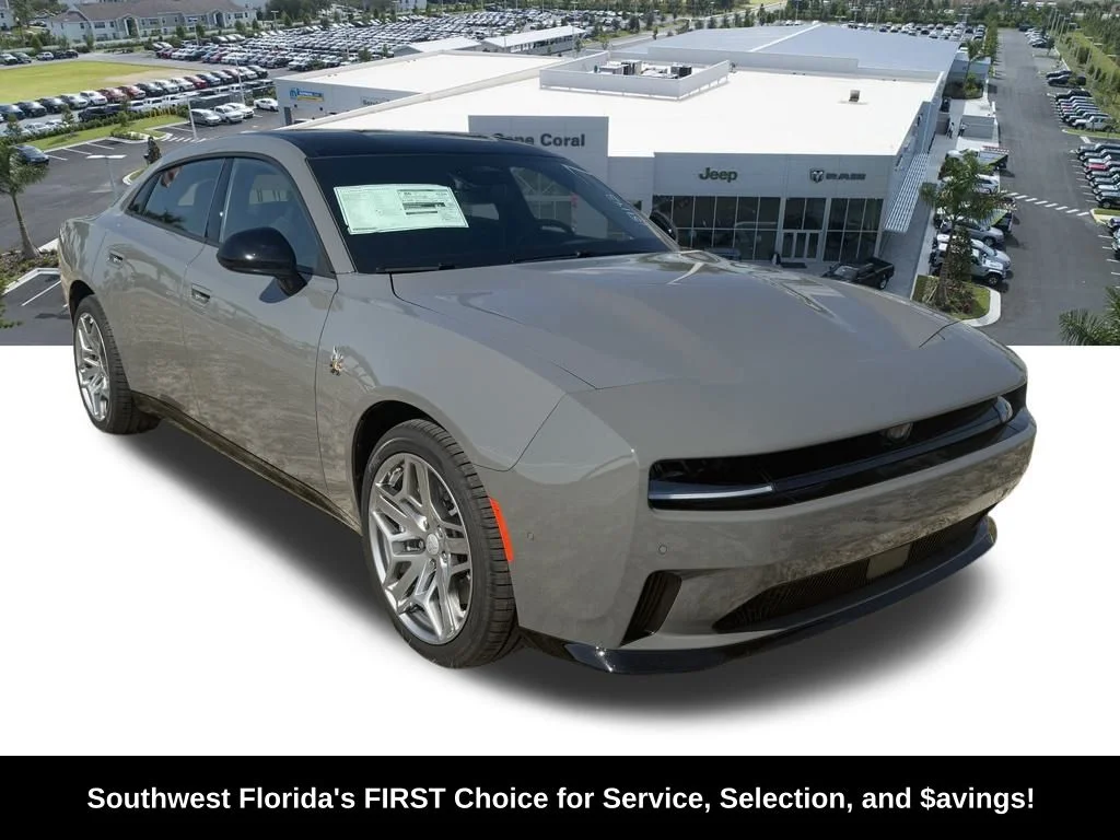 New 2026 Destroyer Gray Exterior Paint Dodge R/T Scat Pack image 2