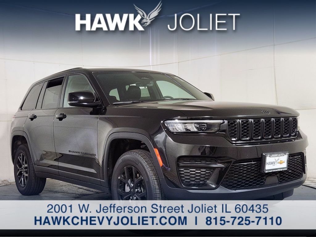 Used 2025 Black Jeep Altitude image 1