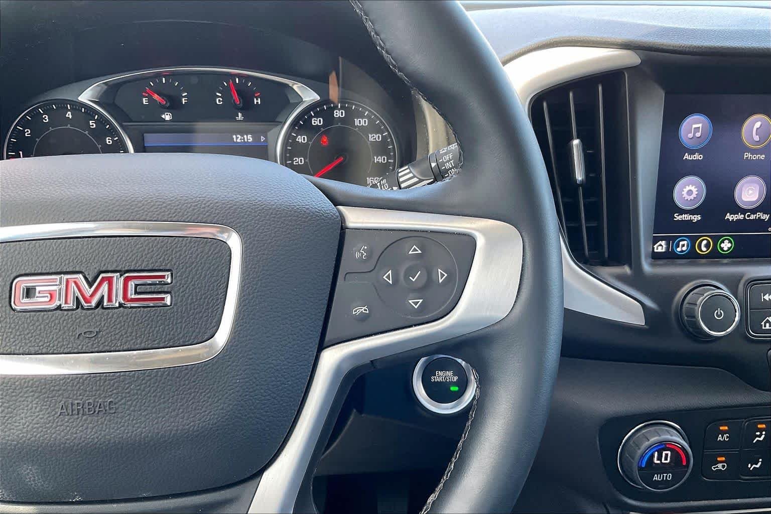 2023 GMC Terrain SLT - Photo 24