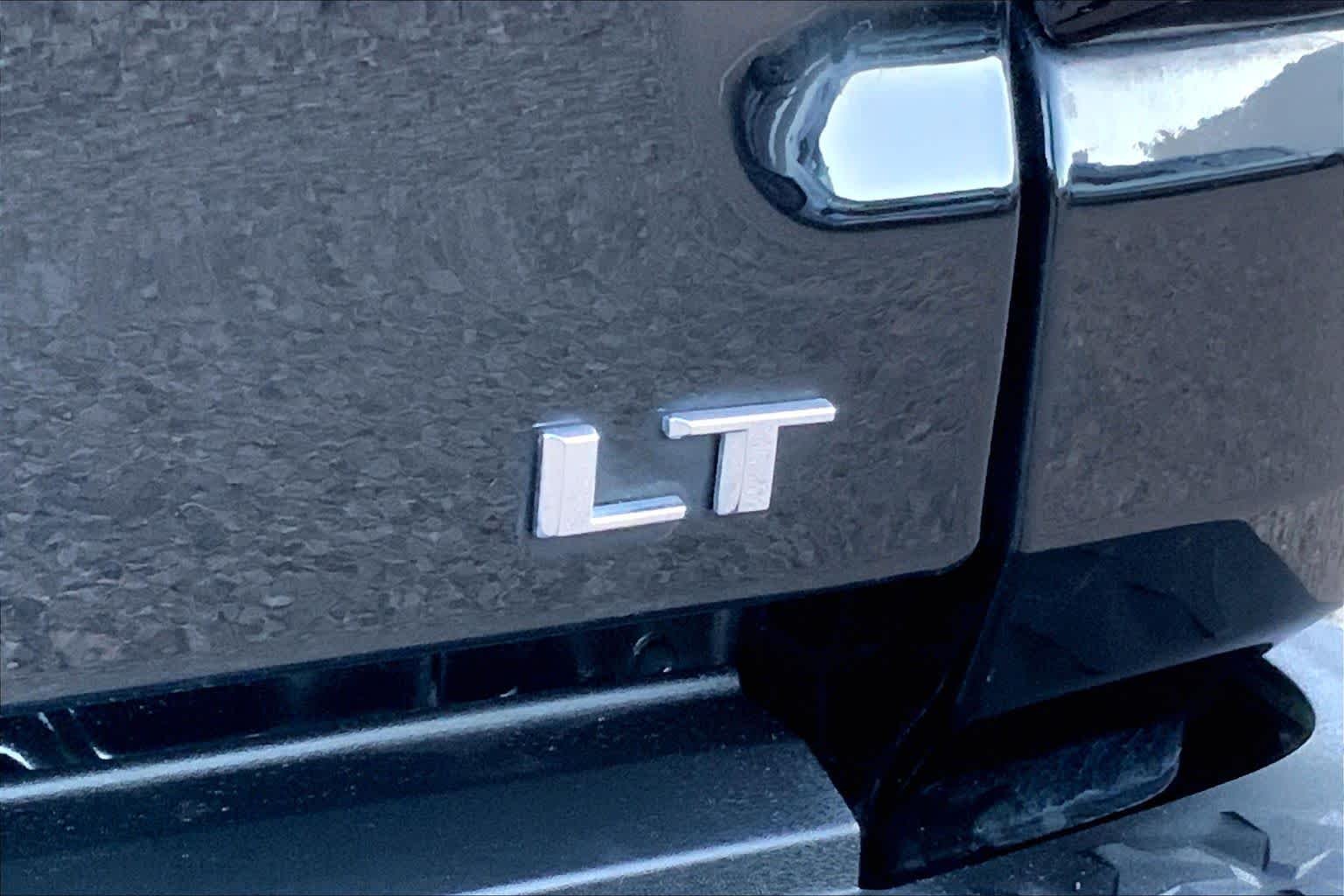 Used 2023 Black Chevrolet 2WD LT image 9