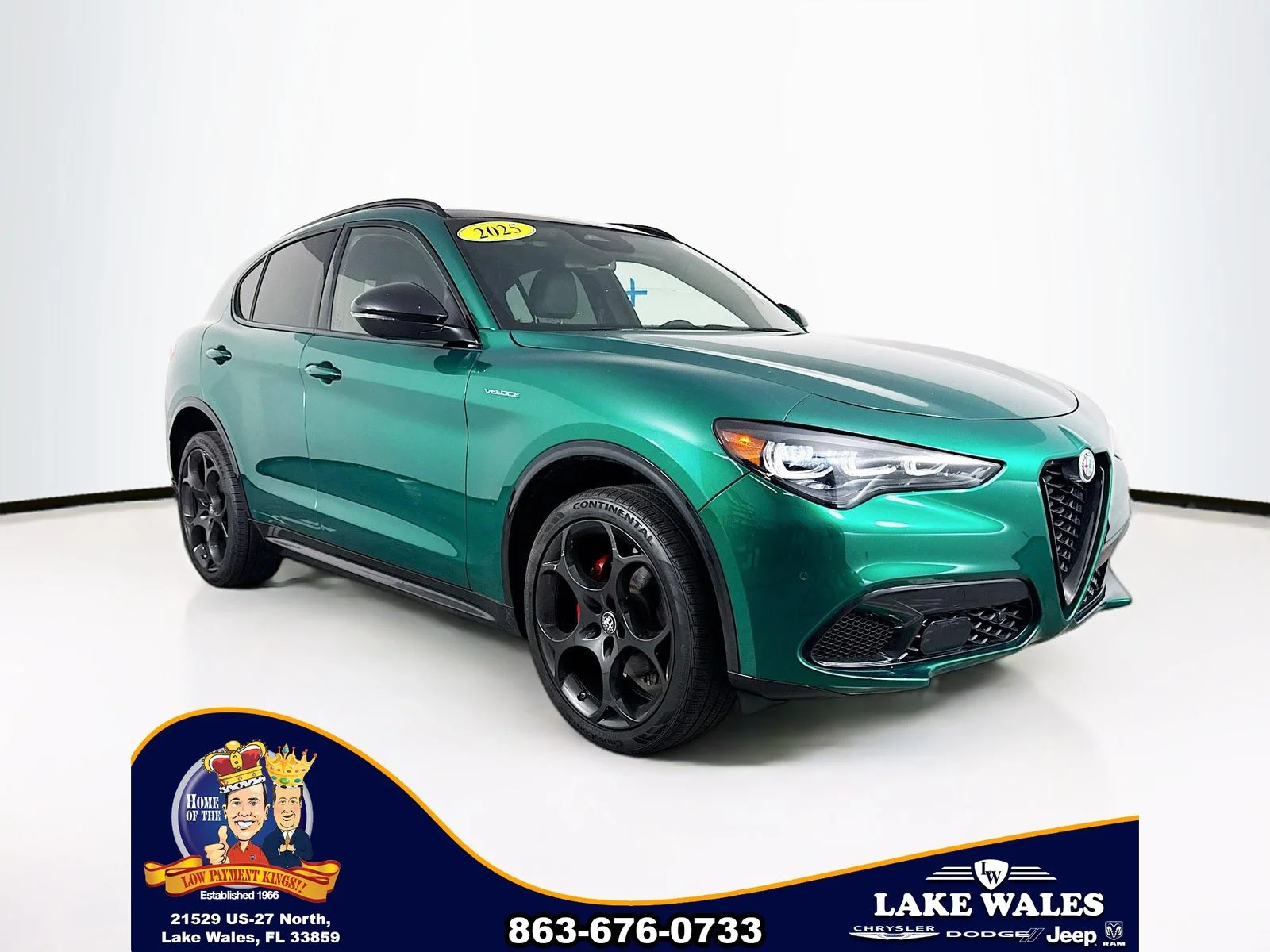 Used 2025  Alfa Romeo  image 1