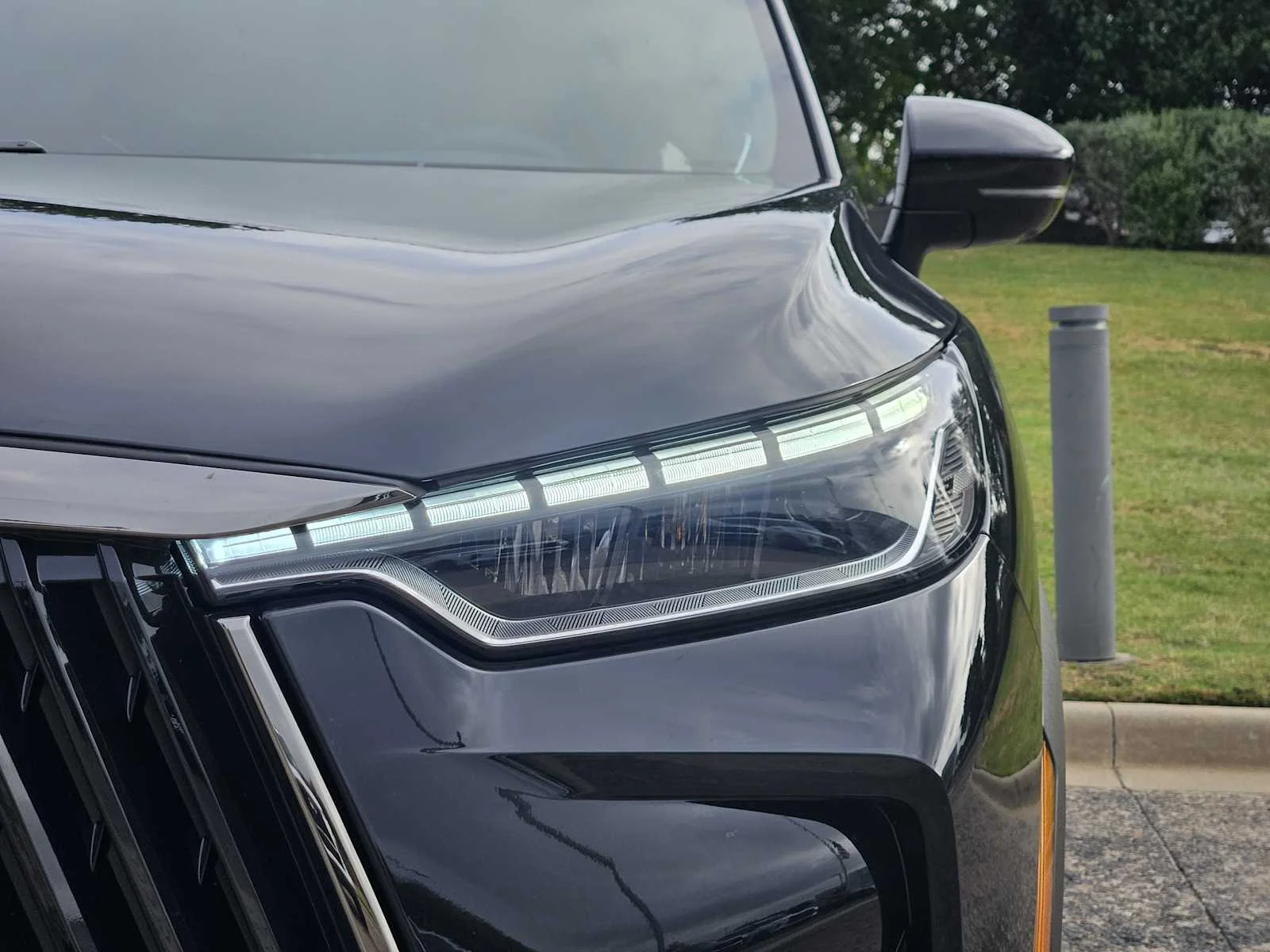 New 2027 MINERAL BLACK INFINITI Autograph AWD image 6