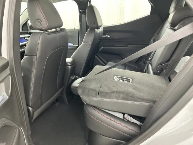 New 2027 Summit White Chevrolet RS image 24