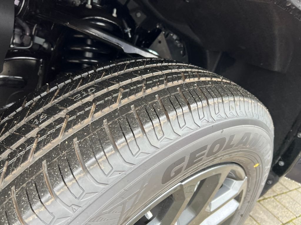 2026 Toyota Tundra Platinum - Photo 28