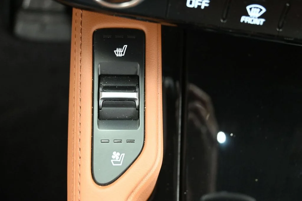 Used 2024 Black Kia SX-Prestige X-Pro image 22