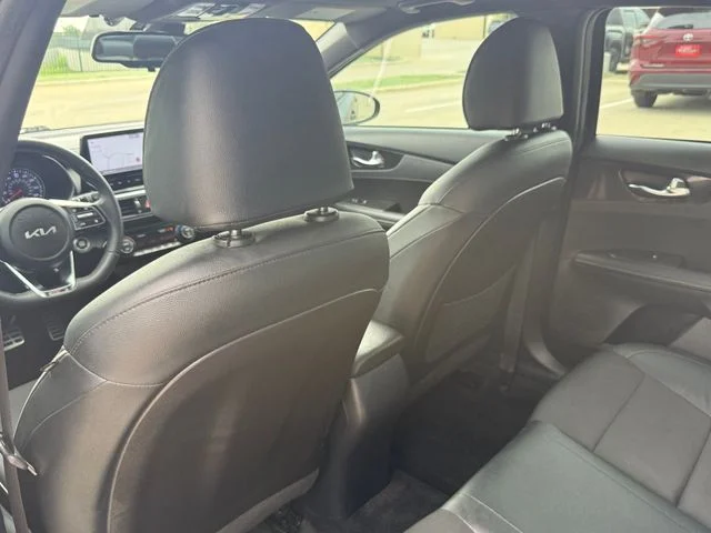 Used 2022 Gray Kia GT-Line image 23