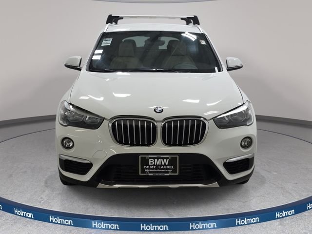 Used 2018 White BMW xDrive28i image 3