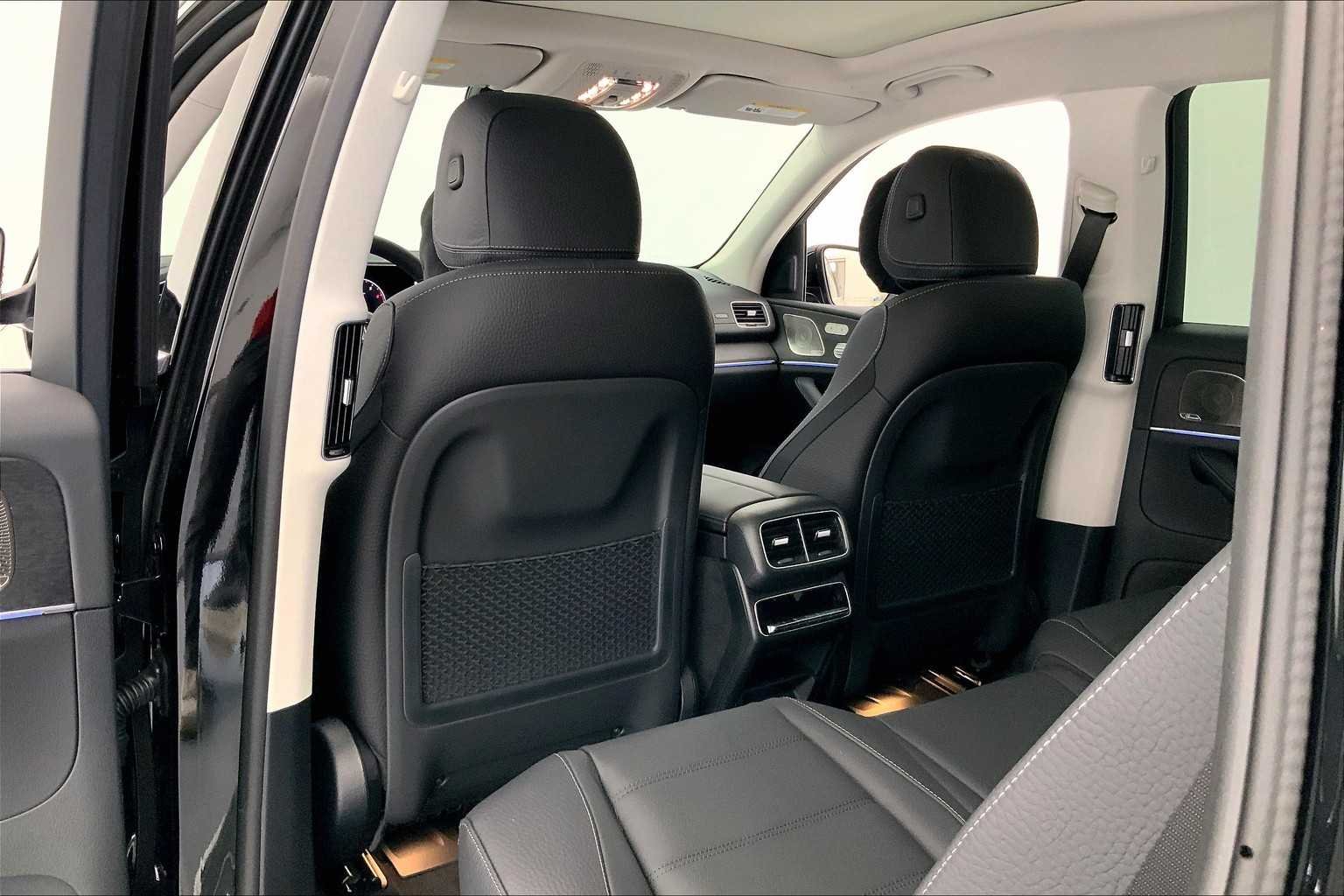 New 2026 Black Mercedes-Benz GLS 450 image 12