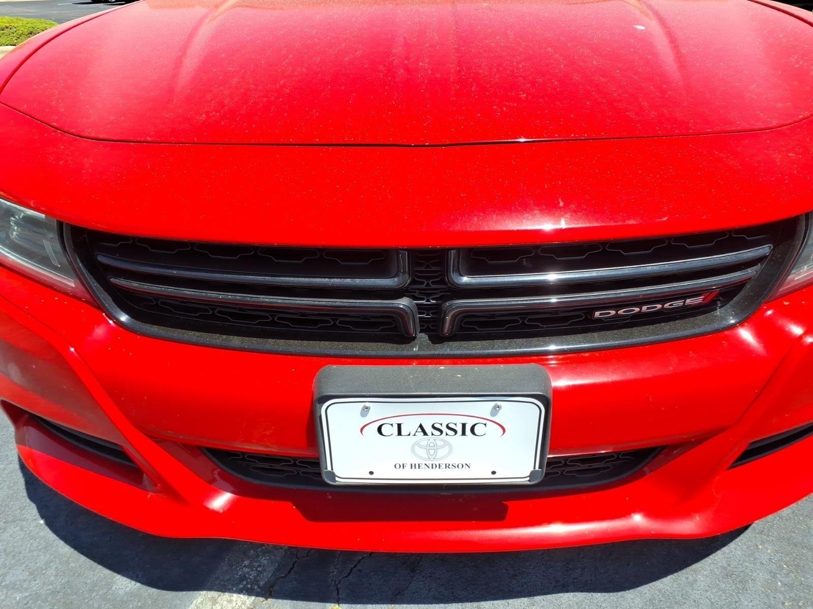 Used 2022 Torred Clearcoat Dodge SXT image 13